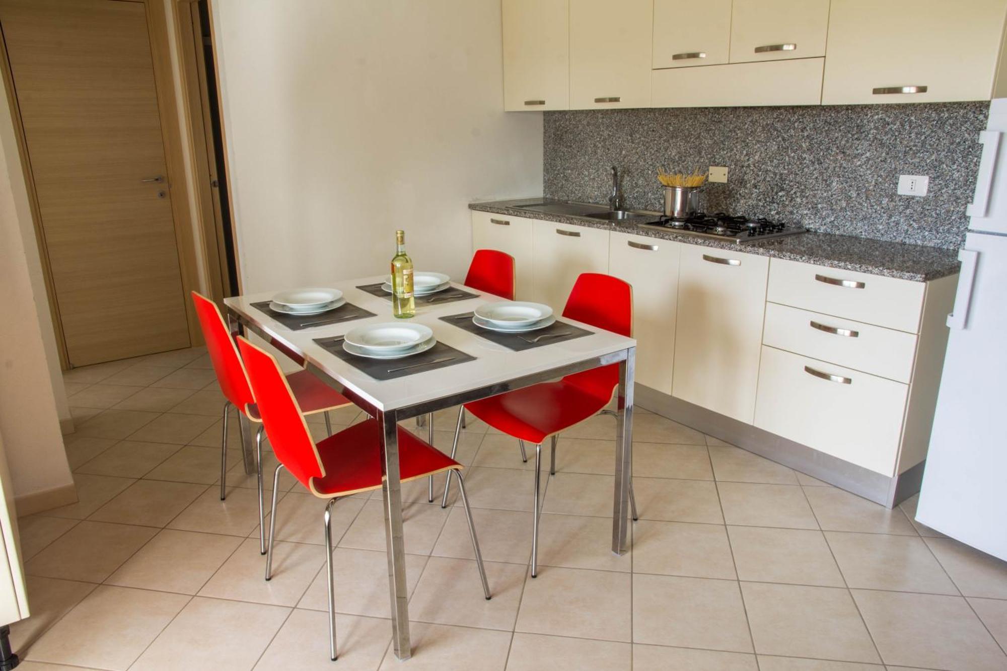 Gf Apartments La Vigna Badesi Luaran gambar
