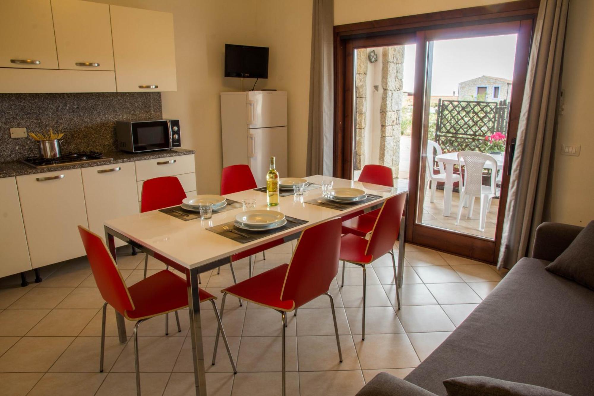 Gf Apartments La Vigna Badesi Luaran gambar