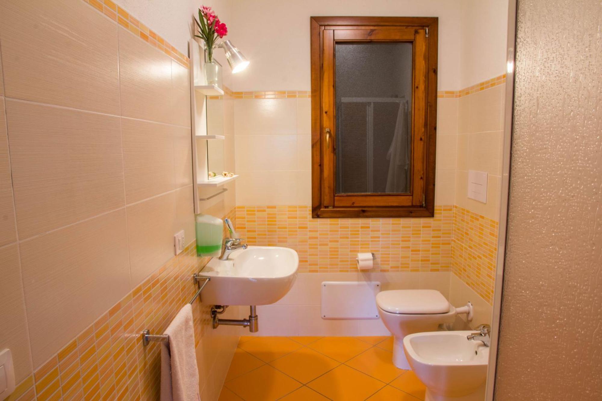 Gf Apartments La Vigna Badesi Luaran gambar