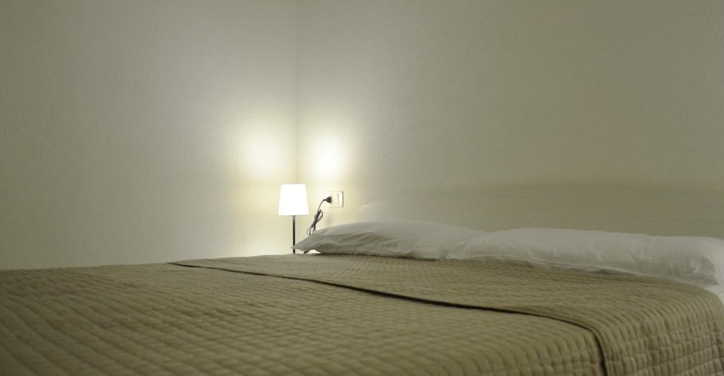 Gf Apartments La Vigna Badesi Bilik gambar