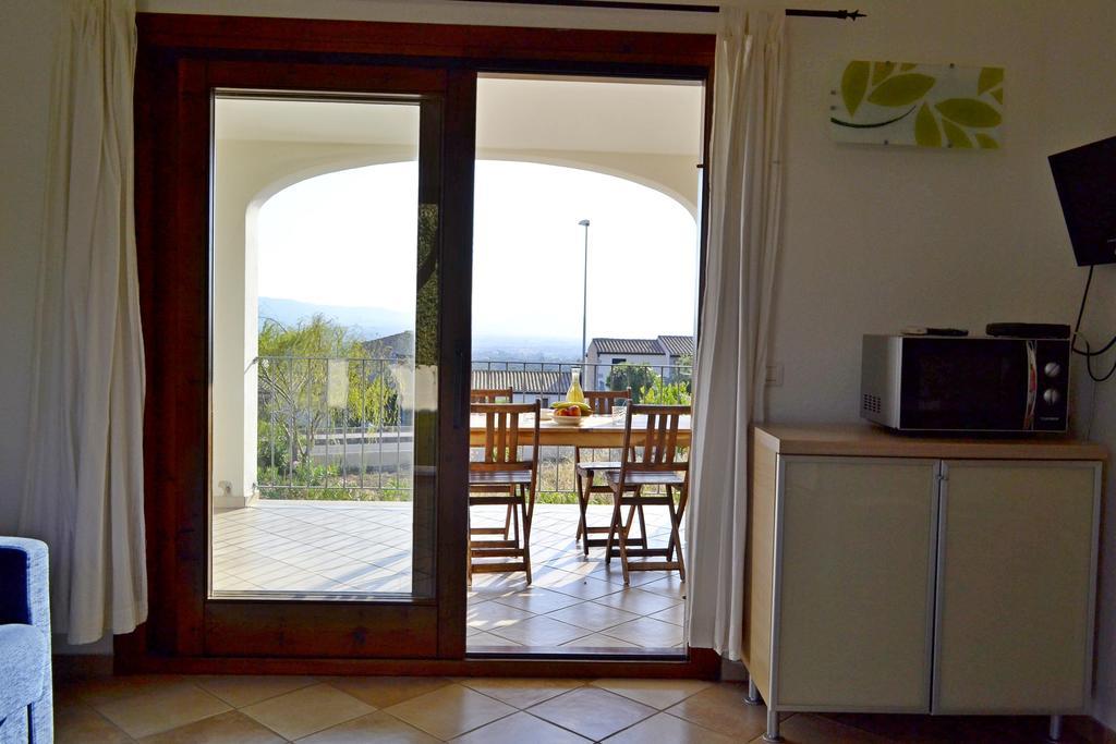 Gf Apartments La Vigna Badesi Bilik gambar