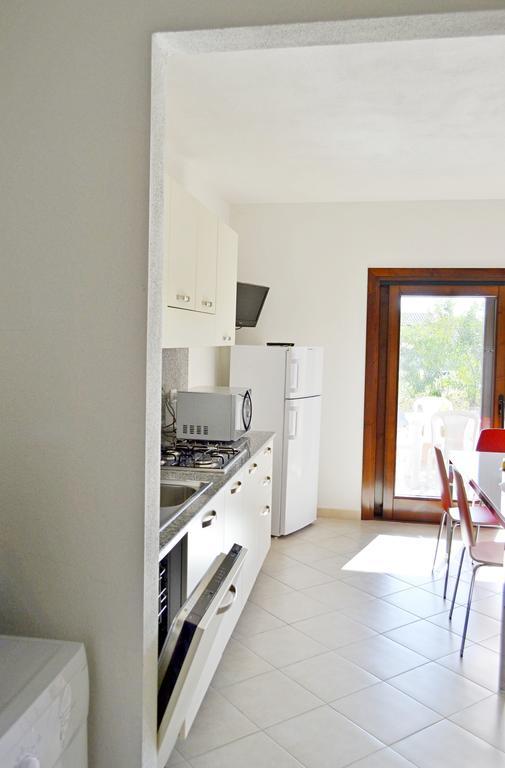 Gf Apartments La Vigna Badesi Bilik gambar