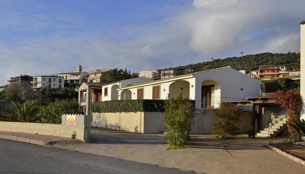 Gf Apartments La Vigna Badesi Luaran gambar