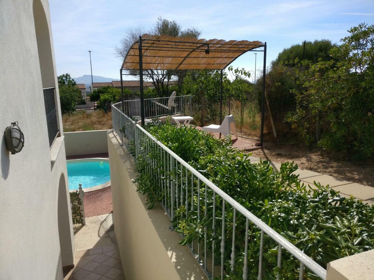 Gf Apartments La Vigna Badesi Luaran gambar